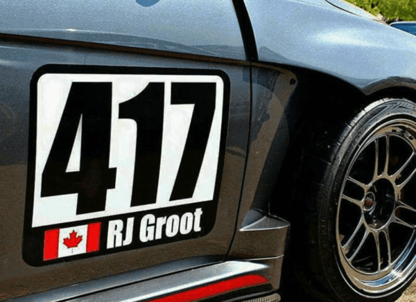 417 RJ Groot Stickering on a Car Door